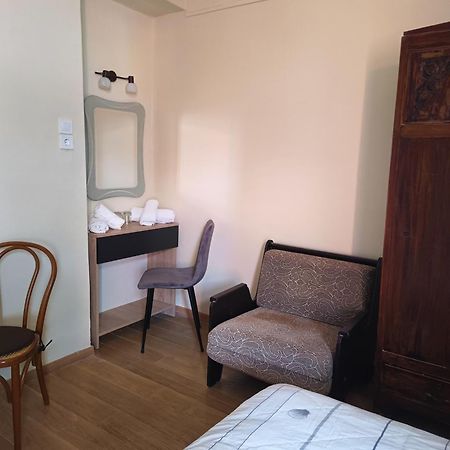 Anesis Hotel Lutrá Edipszú Kültér fotó