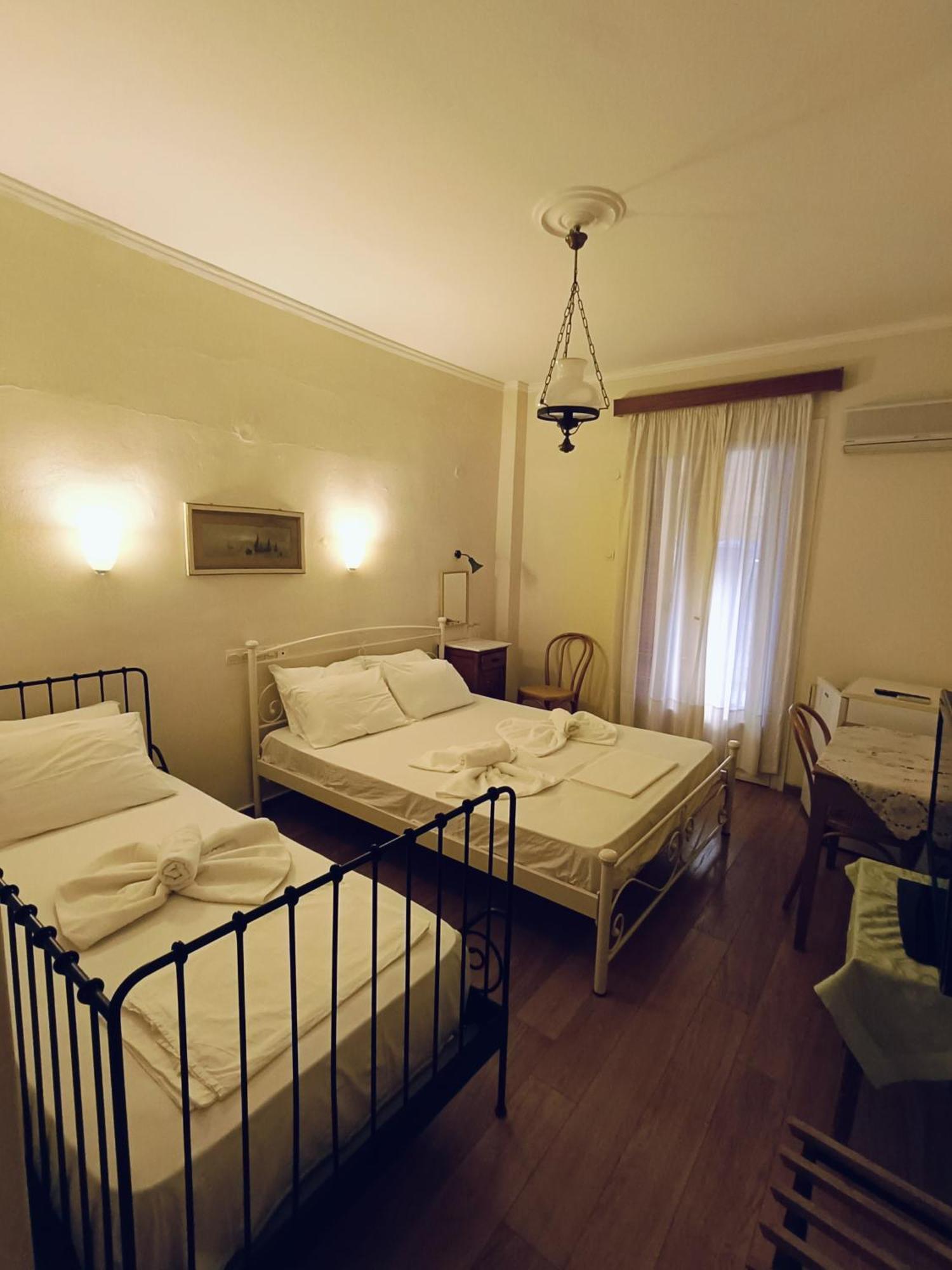 Anesis Hotel Lutrá Edipszú Kültér fotó