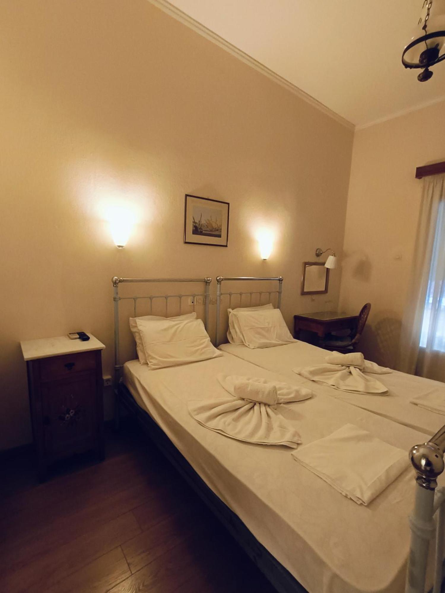 Anesis Hotel Lutrá Edipszú Kültér fotó