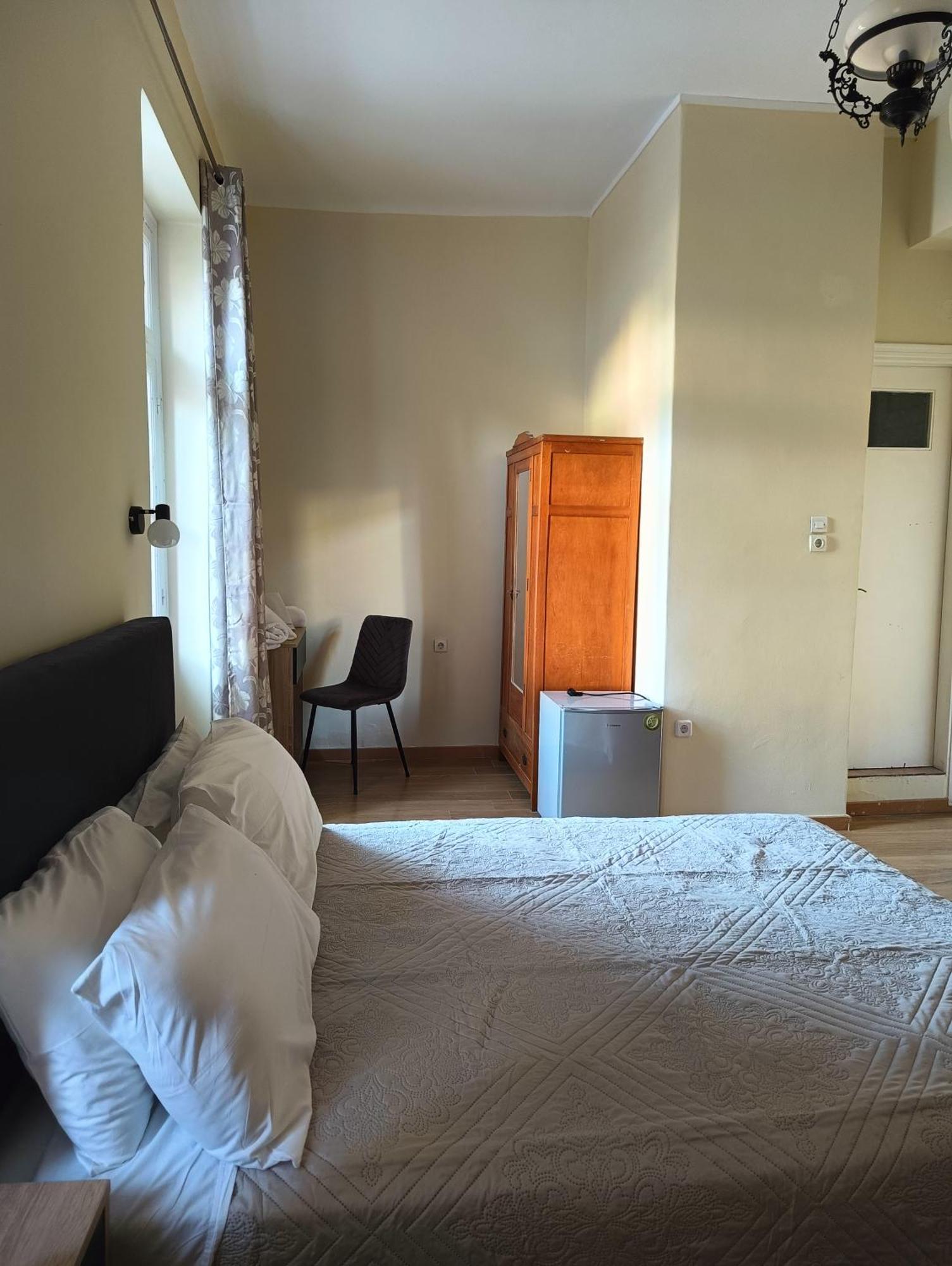 Anesis Hotel Lutrá Edipszú Kültér fotó